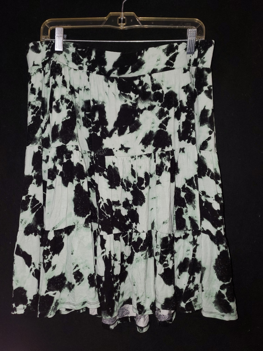 Torrid Mint Green and Black Tiered Skirt